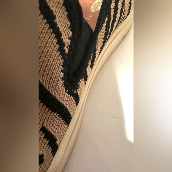 Dr Scholl's Women Slip On Sneakers Zebra Print Knit Casual Comfort Shoes Sz 9.5 - Picture 10 of 13
